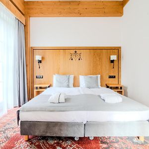 Zimmer mit Queensize-Bett